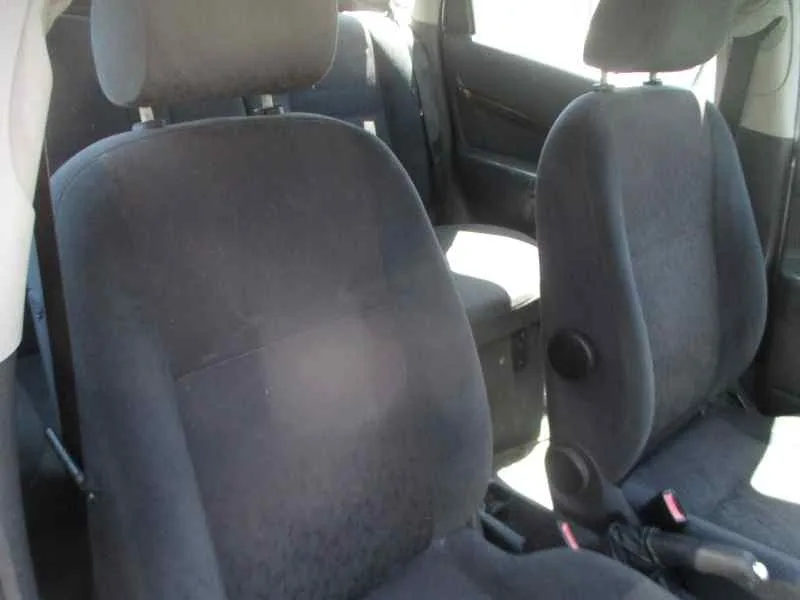 FORD FOCUS TURNIER (CAK) '1999 GHIA GRIS