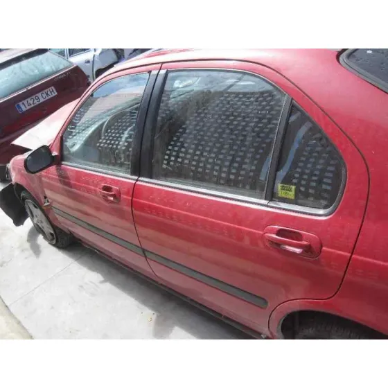 HONDA CIVIC BERLINA .5 (MA/MB) '1995 1.6 SR VTEC (MB1) ROJO