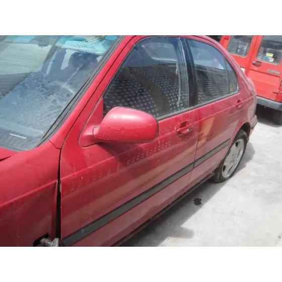 HONDA CIVIC BERLINA .5 (MA/MB) '1995 1.6 SR VTEC (MB1) ROJO