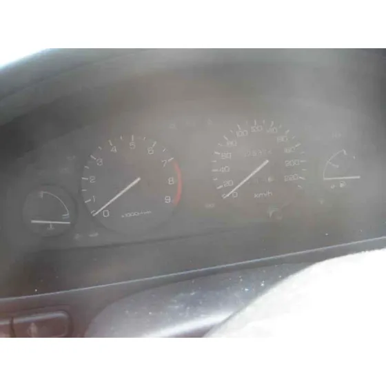 HONDA CIVIC BERLINA .5 (MA/MB) '1995 1.6 SR VTEC (MB1) ROJO