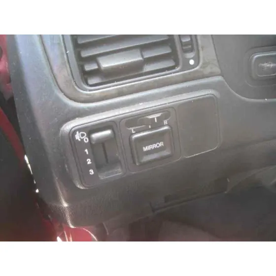 HONDA CIVIC BERLINA .5 (MA/MB) '1995 1.6 SR VTEC (MB1) ROJO