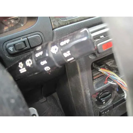 HONDA CIVIC BERLINA .5 (MA/MB) '1995 1.6 SR VTEC (MB1) ROJO
