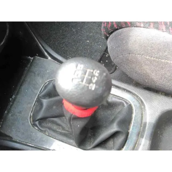 HONDA CIVIC BERLINA .5 (MA/MB) '1995 1.6 SR VTEC (MB1) ROJO