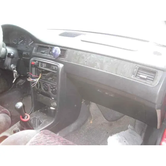 HONDA CIVIC BERLINA .5 (MA/MB) '1995 1.6 SR VTEC (MB1) ROJO