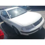 VOLKSWAGEN PASSAT BERLINA (3B2) VOLKSWAGEN PASSAT BERLINA (3B2) '1999 BASICO BLANCO 1996