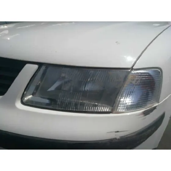 VOLKSWAGEN PASSAT BERLINA (3B2) '1999 BASICO BLANCO