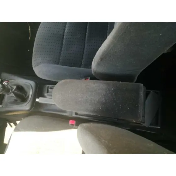 VOLKSWAGEN PASSAT BERLINA (3B2) '1999 BASICO BLANCO