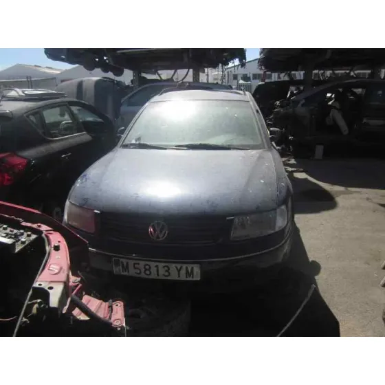 VOLKSWAGEN PASSAT VARIANT (3B5) '1999 V6 TDI HIGHLINE AZUL