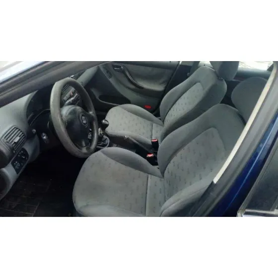 SEAT LEON (1M1) '2000 SIGNO AZUL