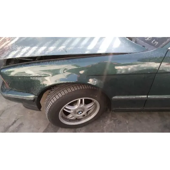 BMW SERIE 5 BERLINA (E34) '1992 525TDS VERDE