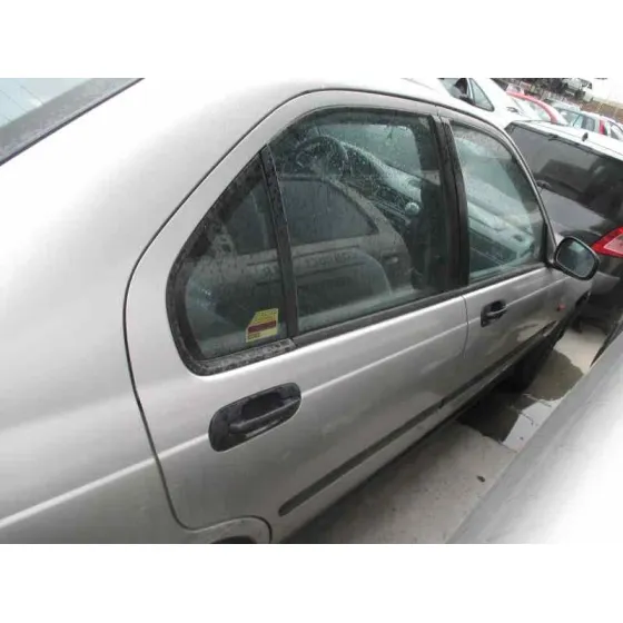 MG ROVER SERIE 400 (RT) '1997 420 SDI (4-PTAS.) GRIS