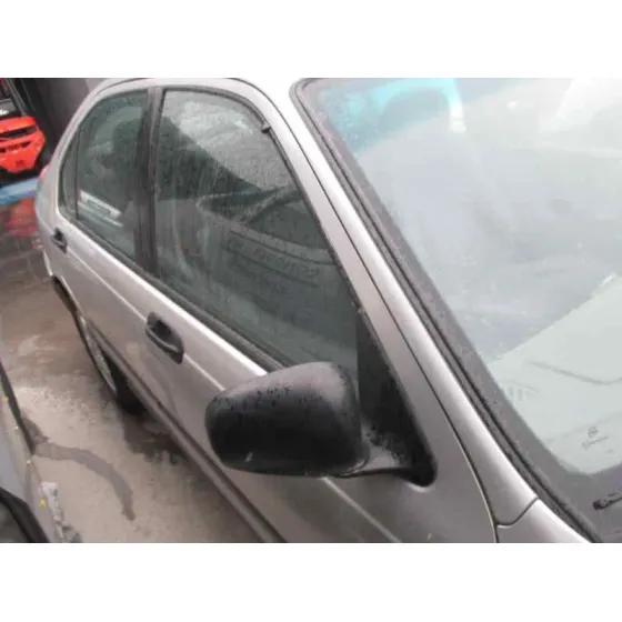 MG ROVER SERIE 400 (RT) '1997 420 SDI (4-PTAS.) GRIS