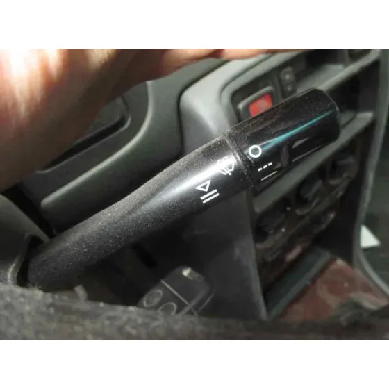 MG ROVER SERIE 400 (RT) '1997 420 SDI (4-PTAS.) GRIS