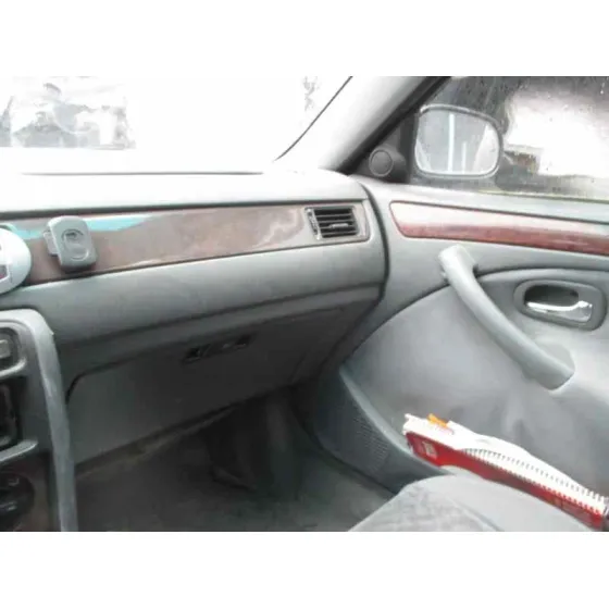 MG ROVER SERIE 400 (RT) '1997 420 SDI (4-PTAS.) GRIS