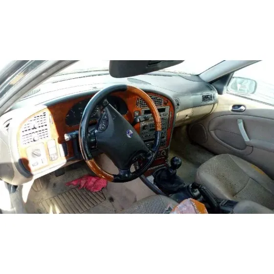 SAAB 9-5 SEDAN '1999 2.3 CAT VERDE