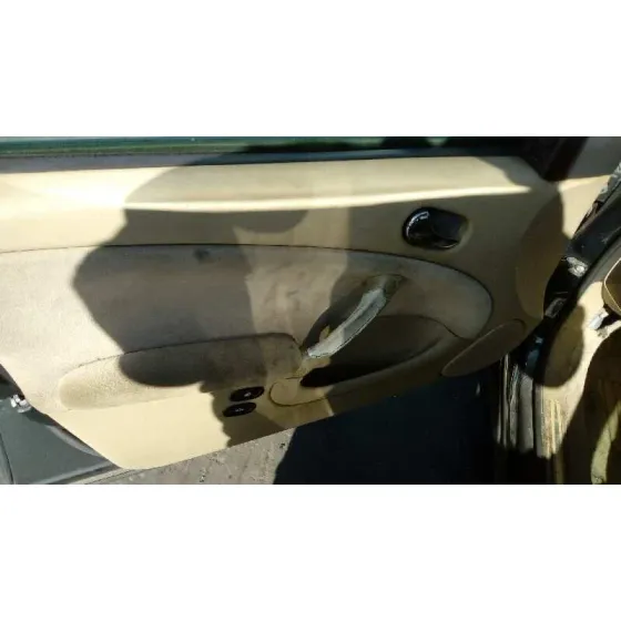 SAAB 9-5 SEDAN '1999 2.3 CAT VERDE