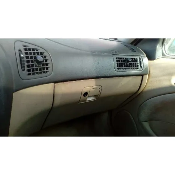 SAAB 9-5 SEDAN '1999 2.3 CAT VERDE