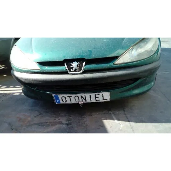 PEUGEOT 206 BERLINA '1999 XR VERDE