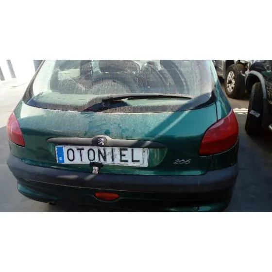 PEUGEOT 206 BERLINA '1999 XR VERDE