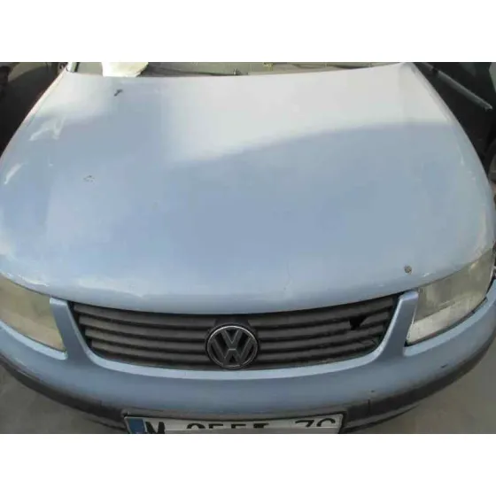 VOLKSWAGEN PASSAT BERLINA (3B2) '2000 * AZUL CLARO