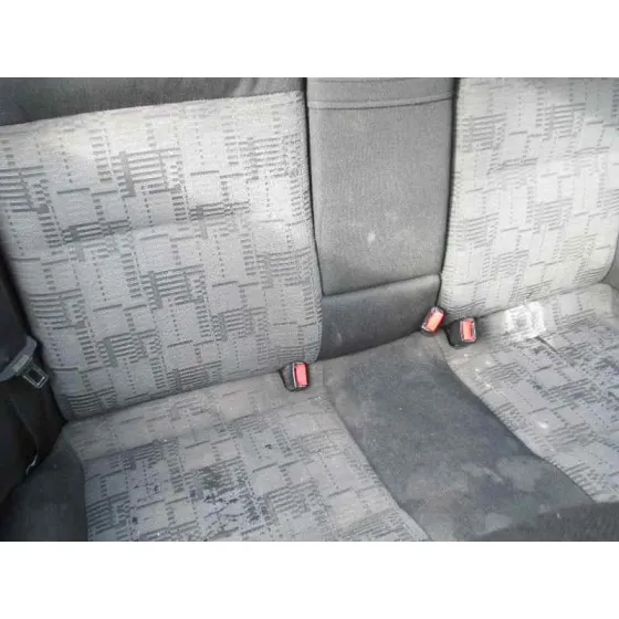 VOLKSWAGEN PASSAT BERLINA (3B2) '2000 * AZUL CLARO