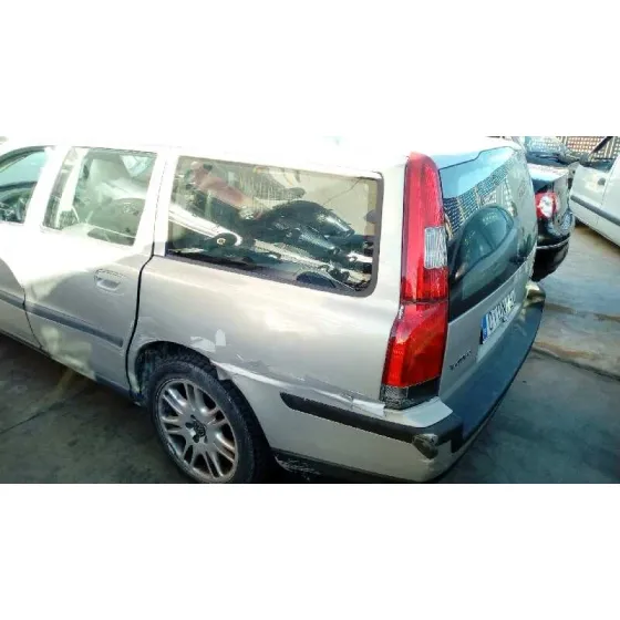 VOLVO V70 FAMILIAR '2000 2.4 T / 2.5 T GRIS VERDE