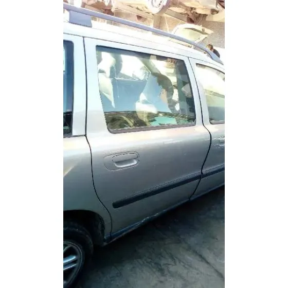 VOLVO V70 FAMILIAR '2000 2.4 T / 2.5 T GRIS VERDE