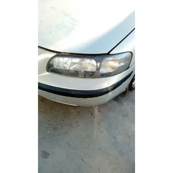 VOLVO V70 FAMILIAR '2000 2.4 T / 2.5 T GRIS VERDE