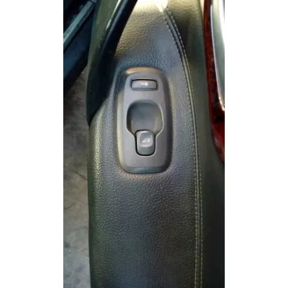 VOLVO V70 FAMILIAR '2000 2.4 T / 2.5 T GRIS VERDE