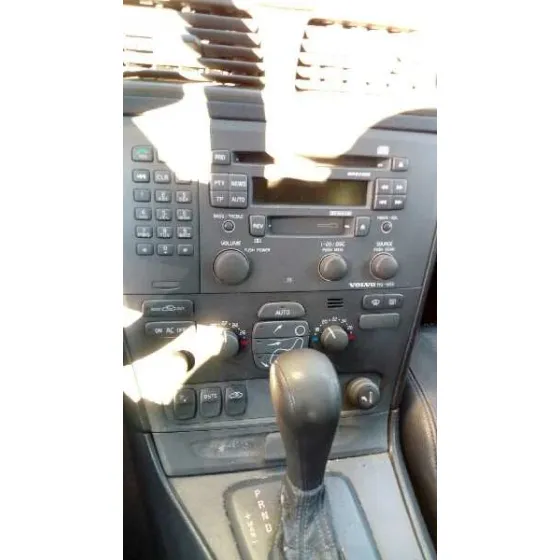 VOLVO V70 FAMILIAR '2000 2.4 T / 2.5 T GRIS VERDE