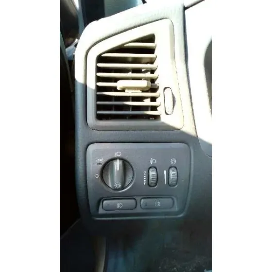 VOLVO V70 FAMILIAR '2000 2.4 T / 2.5 T GRIS VERDE