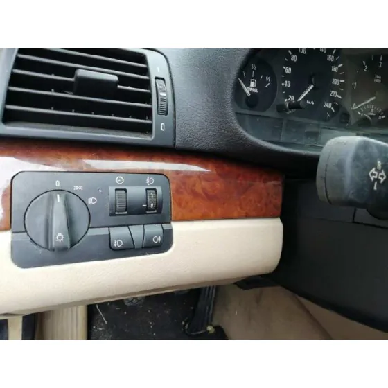BMW SERIE 3 BERLINA (E46) '2000 320D AZUL