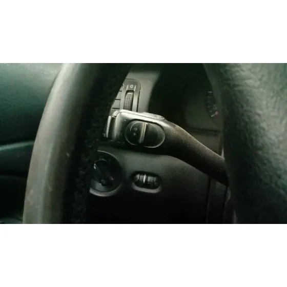VOLKSWAGEN PASSAT BERLINA (3B2) '2000 COMFORTLINE AZUL