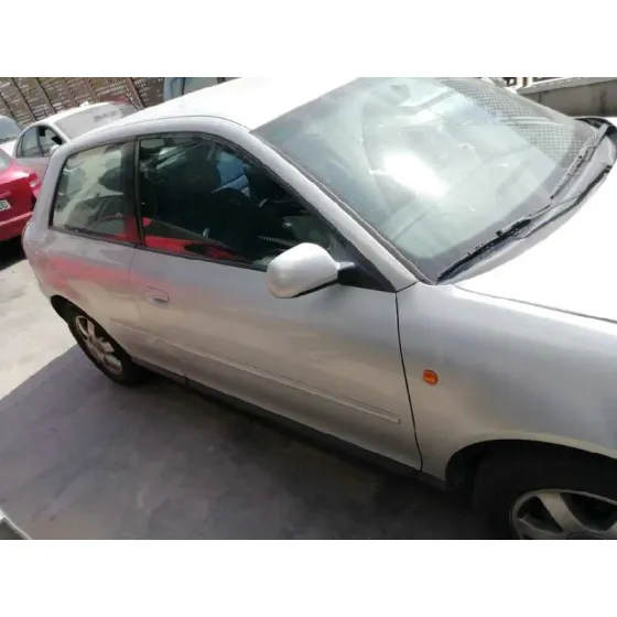 AUDI A3 (8L) '2000 1.8 20V TURBO GRIS