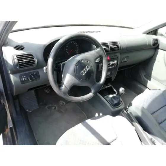 AUDI A3 (8L) '2000 1.8 20V TURBO GRIS