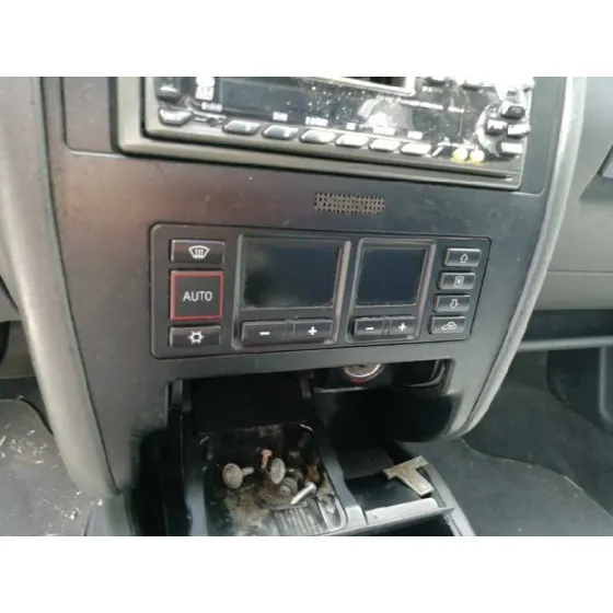 AUDI A3 (8L) '2000 1.8 20V TURBO GRIS
