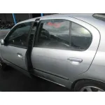 NISSAN PRIMERA BERLINA (P11) NISSAN PRIMERA BERLINA (P11) '1998 2.0 NAVIGATION PLATA 1997