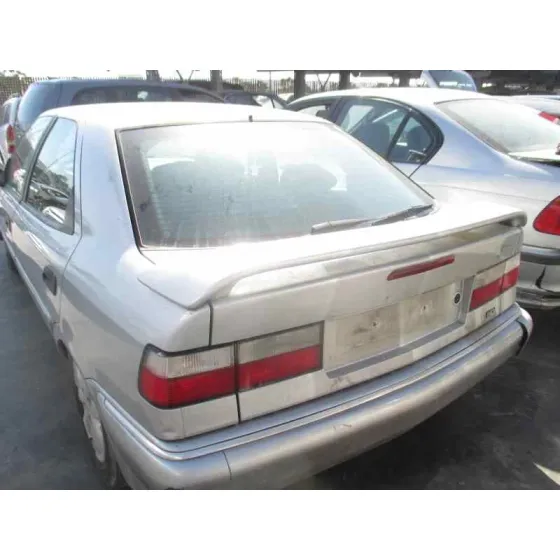 CITROEN XANTIA BERLINA '2000 2.0 HDI 90/110 ATTRACTION PLATA
