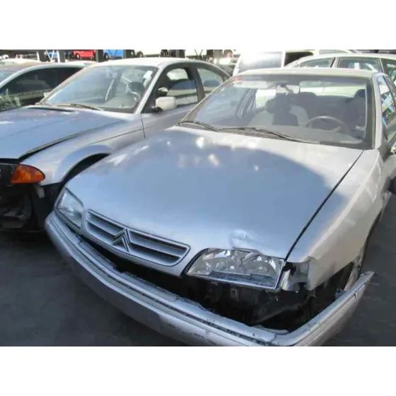 CITROEN XANTIA BERLINA '2000 2.0 HDI 90/110 ATTRACTION PLATA
