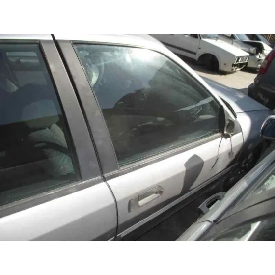 CITROEN XANTIA BERLINA '2000 2.0 HDI 90/110 ATTRACTION PLATA