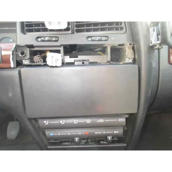 CITROEN XANTIA BERLINA '2000 2.0 HDI 90/110 ATTRACTION PLATA