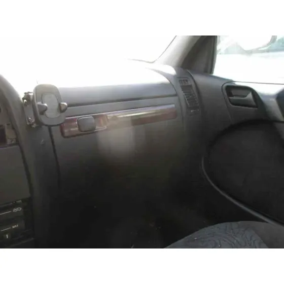 CITROEN XANTIA BERLINA '2000 2.0 HDI 90/110 ATTRACTION PLATA