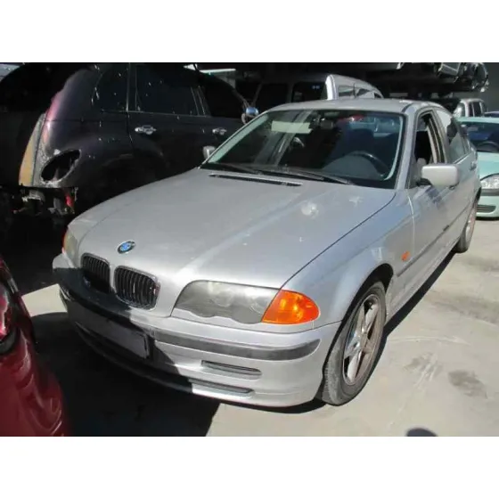 BMW SERIE 3 BERLINA (E46) '1999 318I
