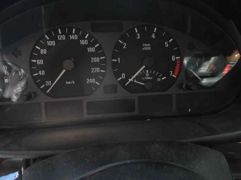 BMW SERIE 3 BERLINA (E46) '1999 318I