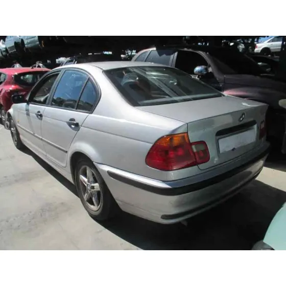 BMW SERIE 3 BERLINA (E46) '1999 318I