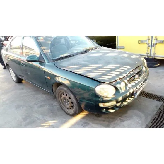 KIA SHUMA '1999 1.5 LS BERLINA PORTON VERDE OSCURO
