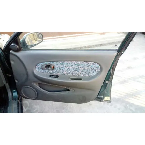 KIA SHUMA '1999 1.5 LS BERLINA PORTON VERDE OSCURO