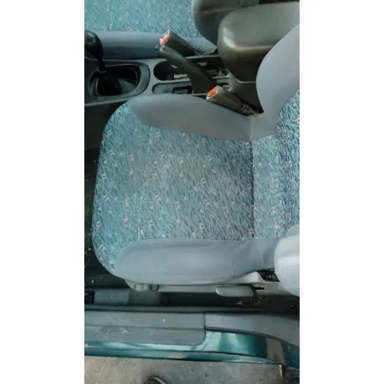 KIA SHUMA '1999 1.5 LS BERLINA PORTON VERDE OSCURO