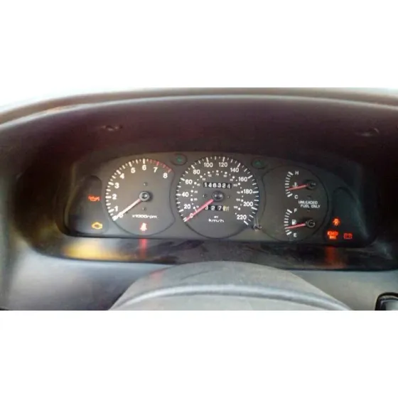 KIA SHUMA '1999 1.5 LS BERLINA PORTON VERDE OSCURO