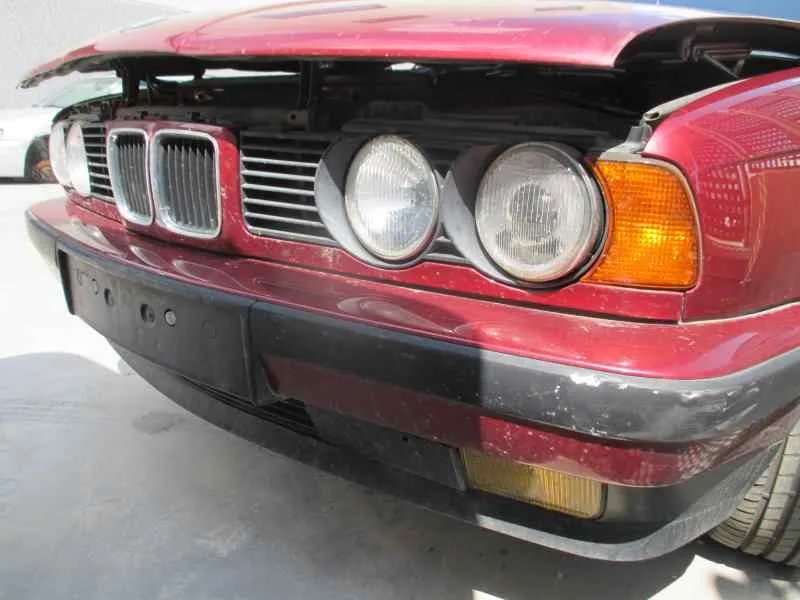 BMW SERIE 5 BERLINA (E34) BMW SERIE 5 BERLINA (E34) '1993 525TD 1993